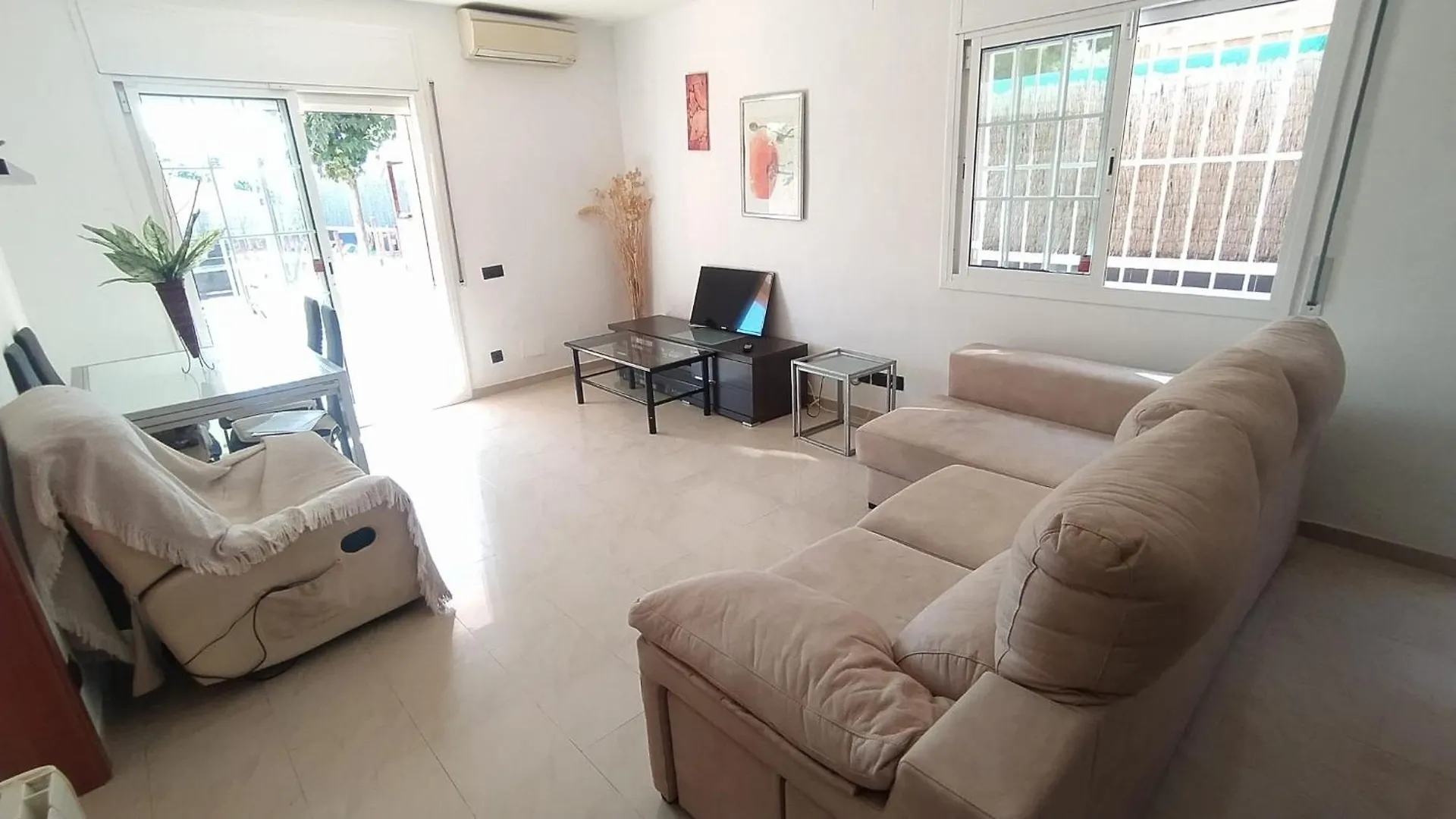 Villa Zen El Vendrell 0*,